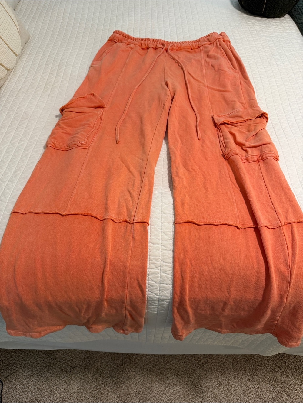 Ces Femme Coral Wide-Leg Cargo Lounge Pants